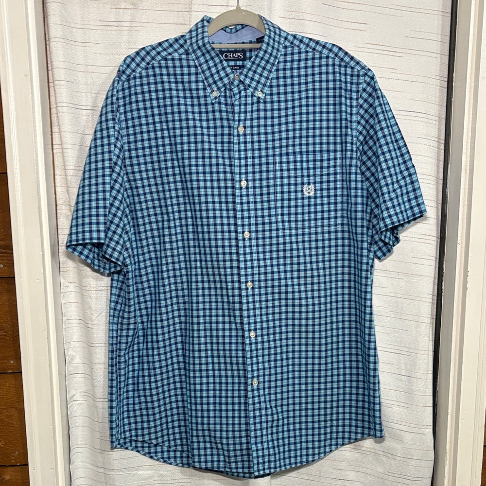 Chaps Men's Blue Plaid Button-Down Shirt